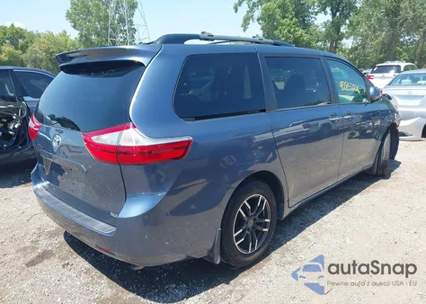 2016 Toyota Sienna Xle 8 Passenger z USA, uszkodzony, nr VIN 5TDYK3DC7GS739537
